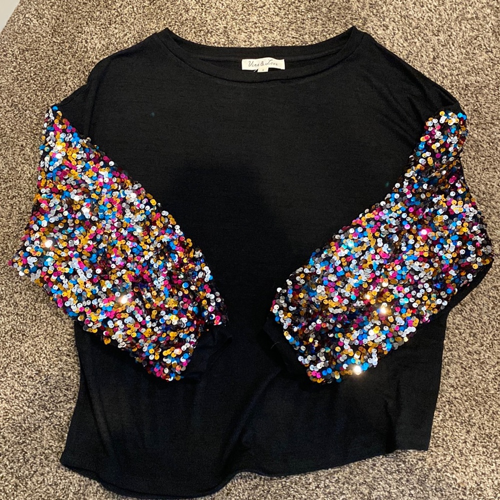 Sequence long sleeve